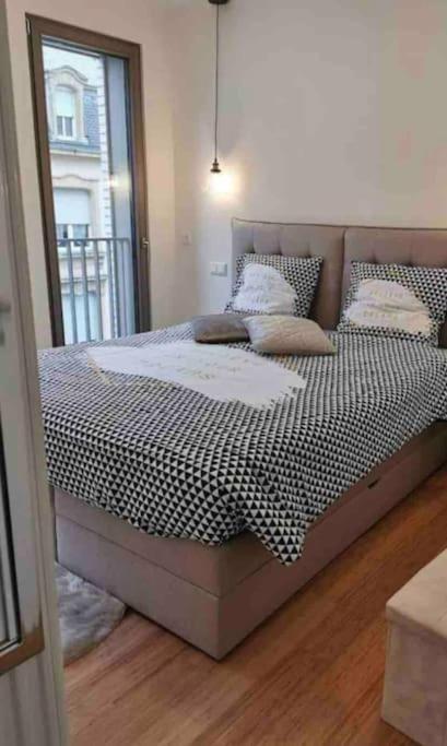 Luxury 1 Bedroom In Center With Terrace & Parking-51B Luxemburgo Exterior foto